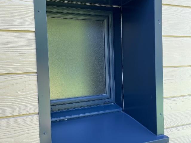 Travaux de finition en aluminium dans la commune de Melesse à proximité de Rennes